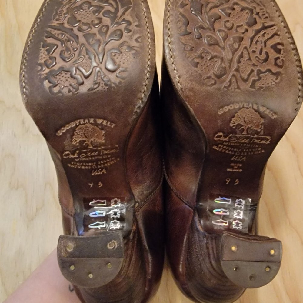 Vintage Leather Heels (New) - Picture 3 of 7